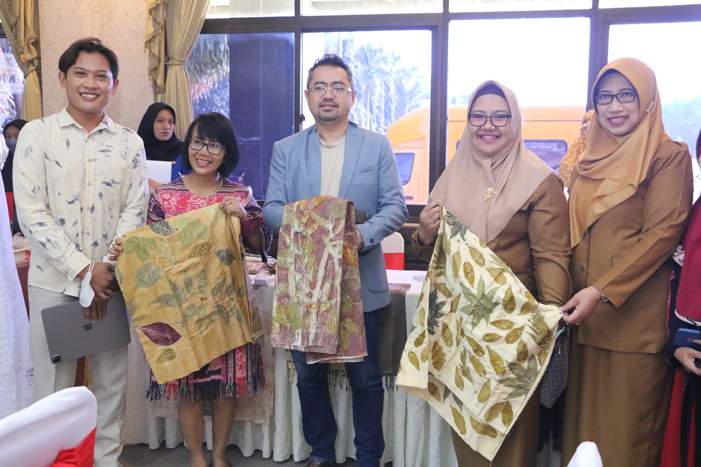 Temu Bisnis Buyer Dari Negeri Jiran, 30 UMKM Gresik Pede Pamerkan Produk Unggulan
